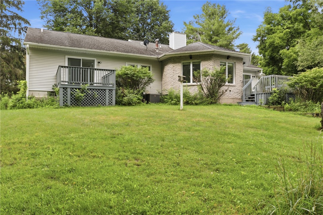 1011 Mile Square Road Mendon, NY 14534 - Photo 35 of 43 Exterior Back