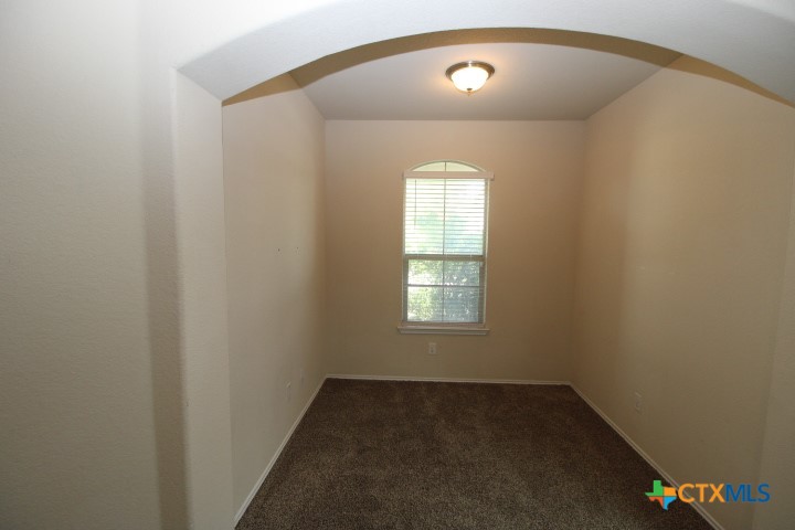 1202 Stonewall Ridge Harker Heights, TX 76548 - Photo 7 of 14 an empty room with a window