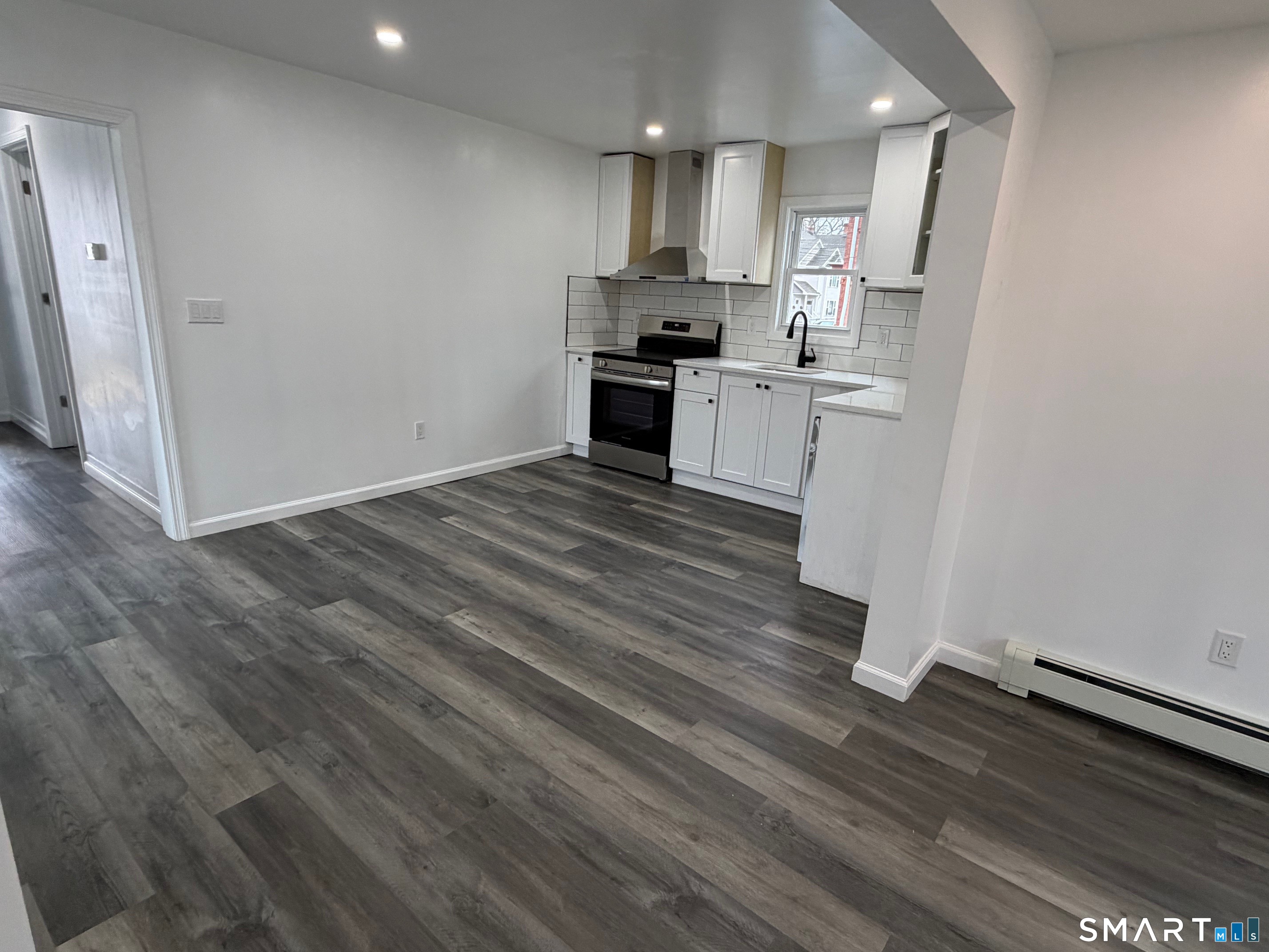 107 Mather Street Hartford, CT 06120 - Photo 9 of 21