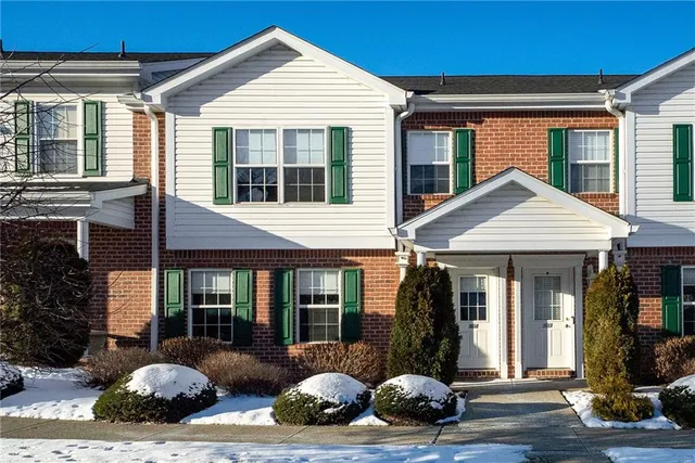 $325,000 | 304 Northglen Court, Gibsonia, PA 15044