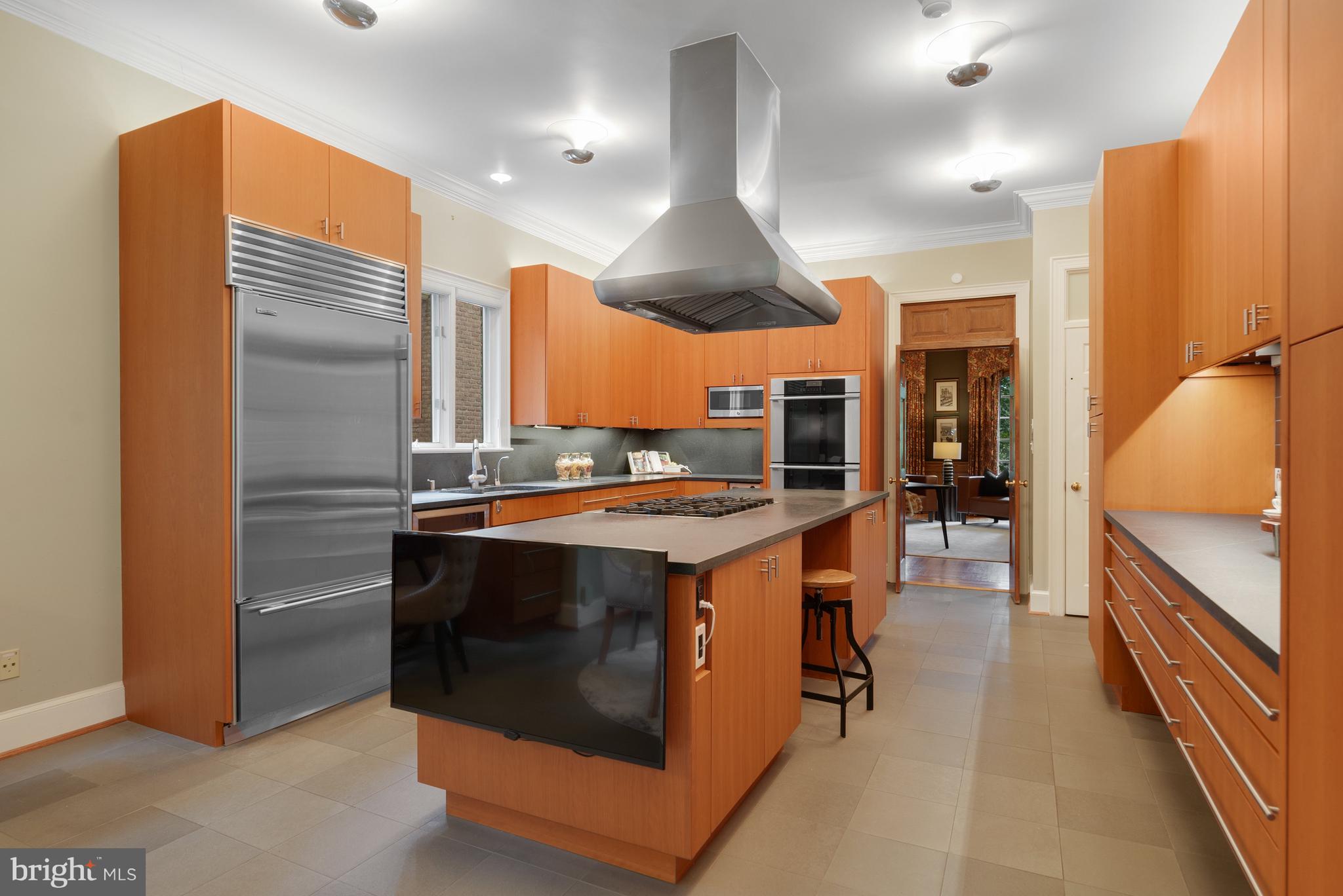 4811 W Street Northwest Washington, DC 20007 - Photo 12 of 46 Chef’s Kitchen with Large Island