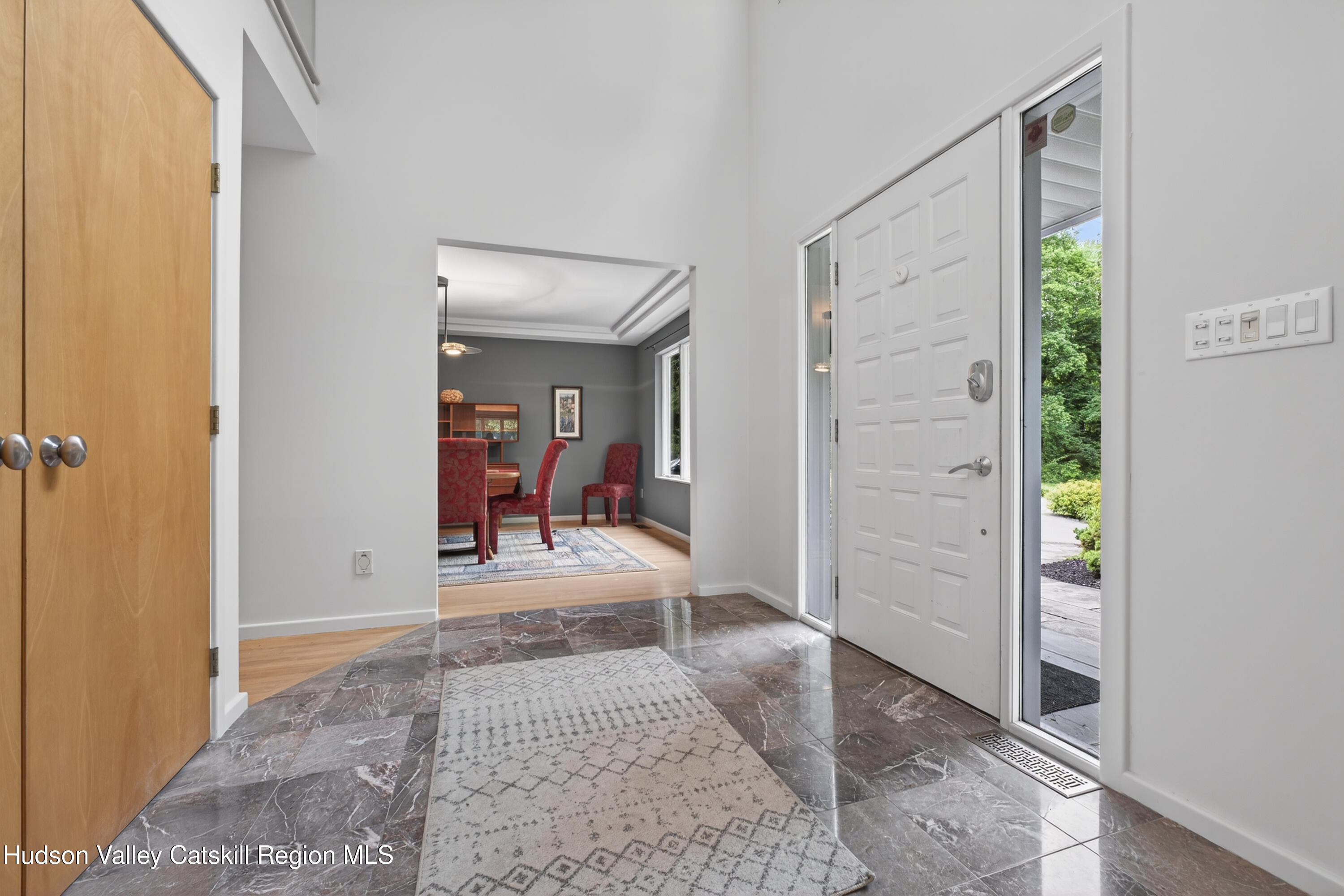 109 Sleight-Plass Road Poughkeepsie, NY 12603 - Photo 3 of 50 008-HTV1004