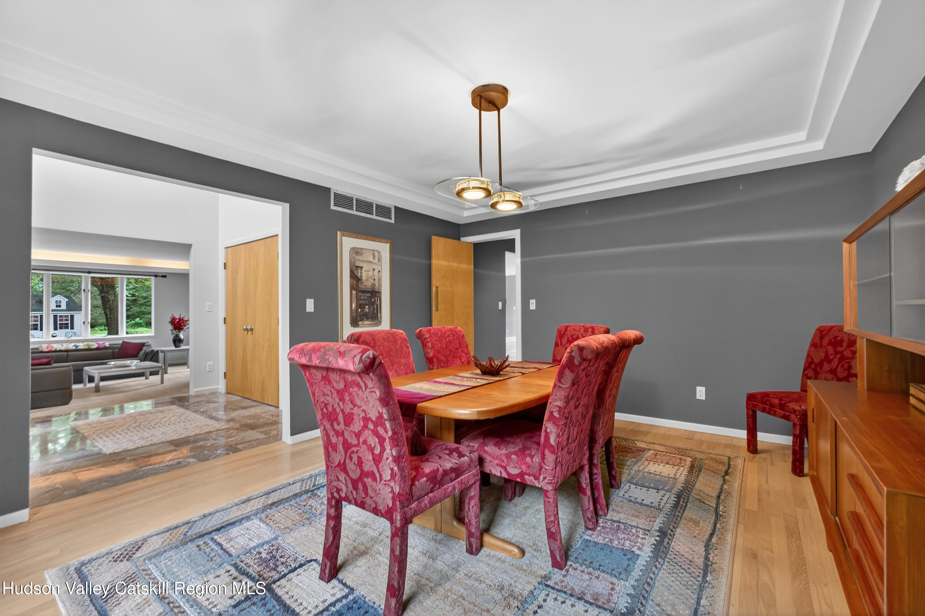 109 Sleight-Plass Road Poughkeepsie, NY 12603 - Photo 4 of 50 011-HTV1055