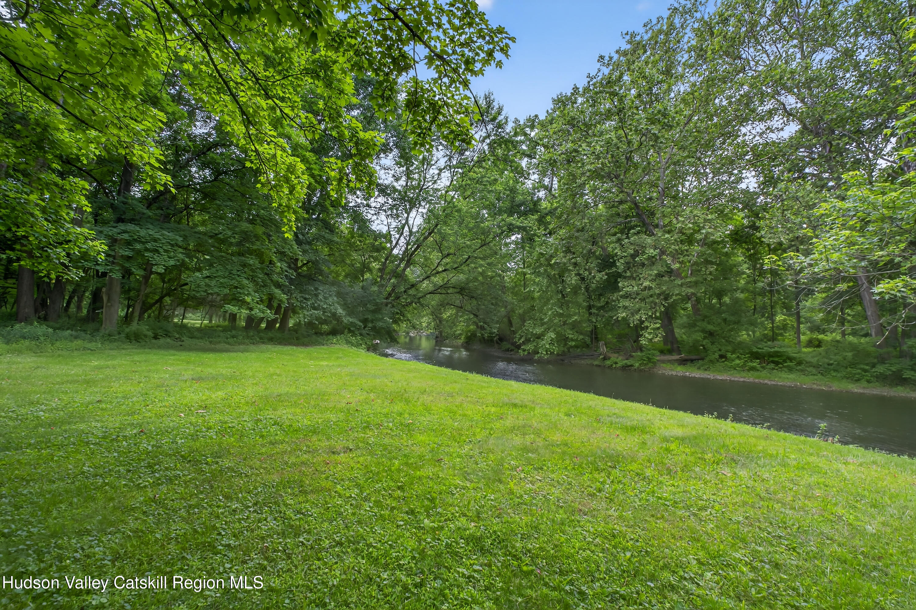 109 Sleight-Plass Road Poughkeepsie, NY 12603 - Photo 47 of 50 091-HTV1067