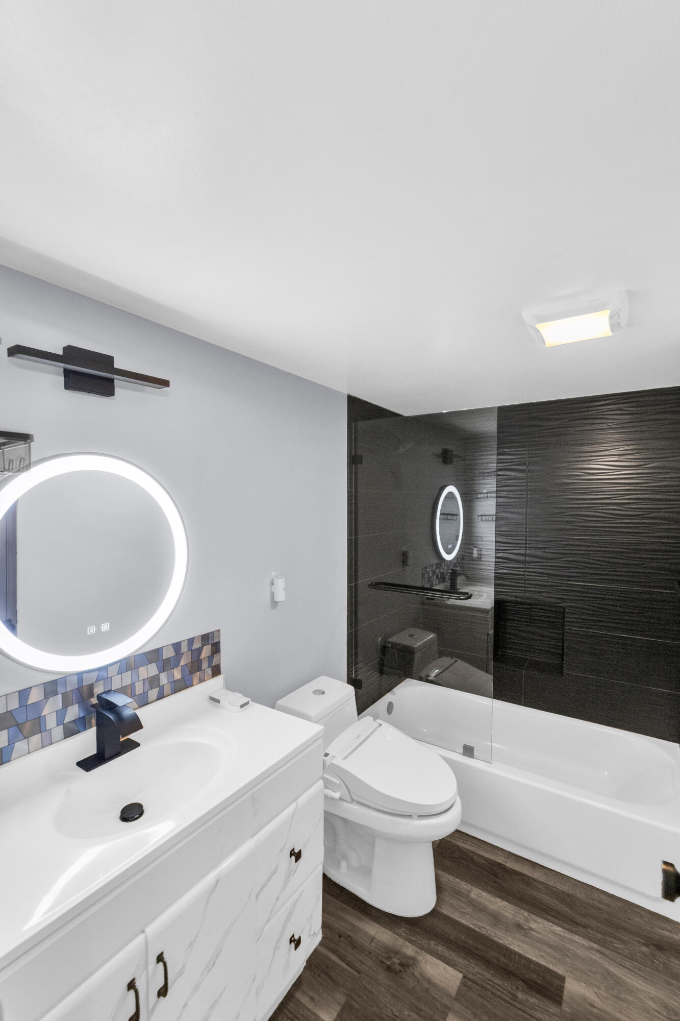 1901 Woolbright Road, Unit A203 Boynton Beach, FL 33426 - Photo 24 of 32 2ND BATHROOM 2