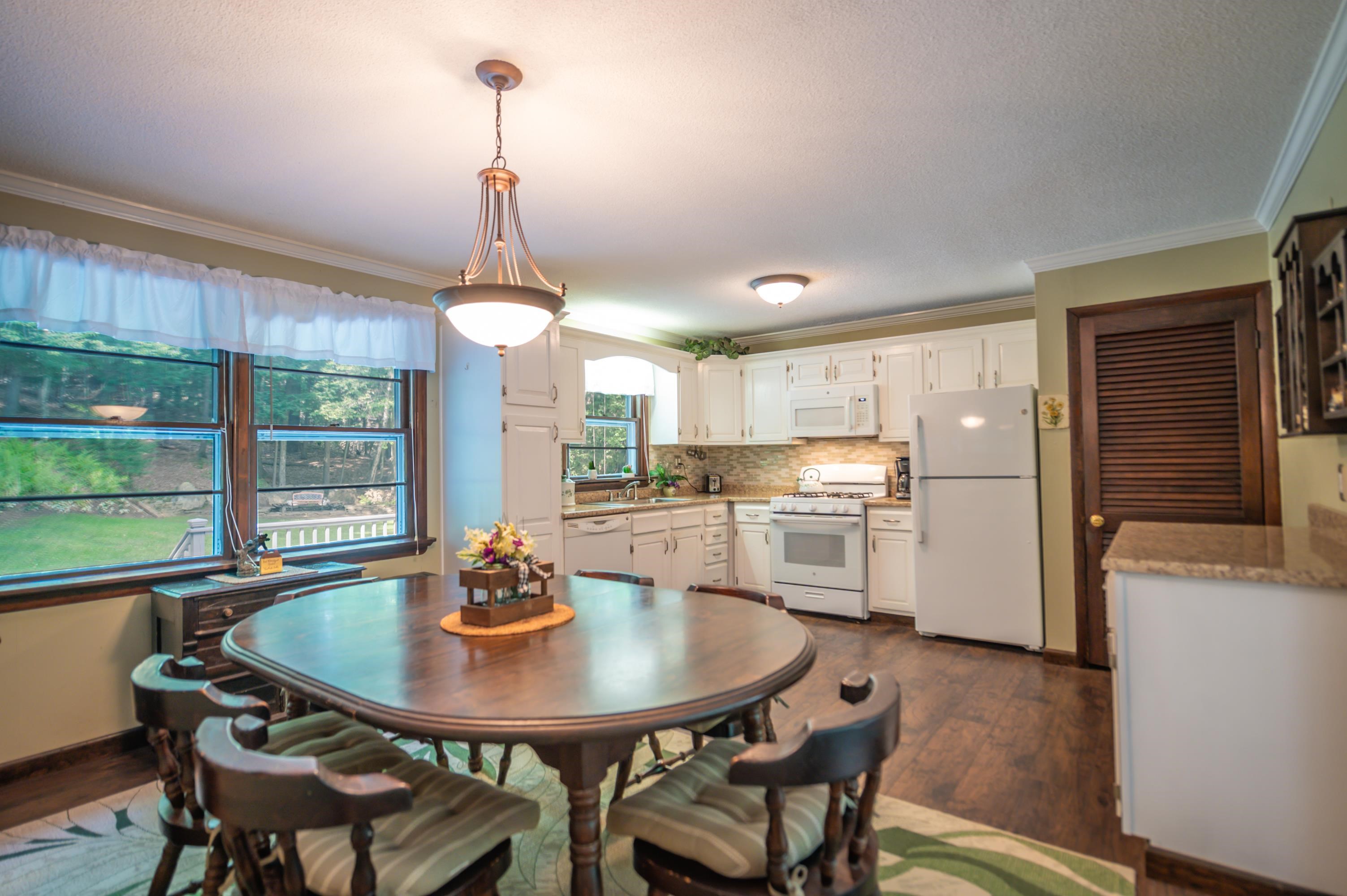 78 Taft Brook Road Dover, VT 05341 - Photo 7 of 26