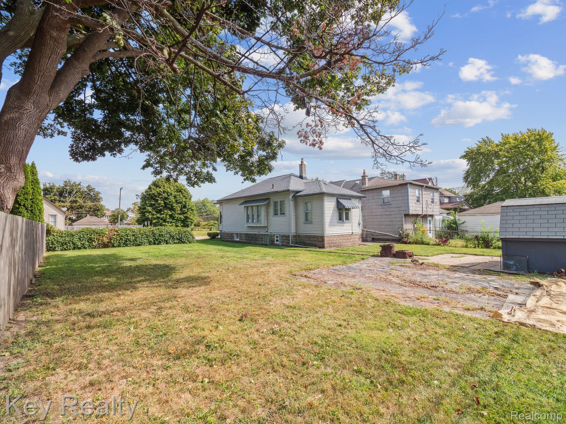 54 Oak Street River Rouge, MI 48218 - Photo 14 of 16 Lot included