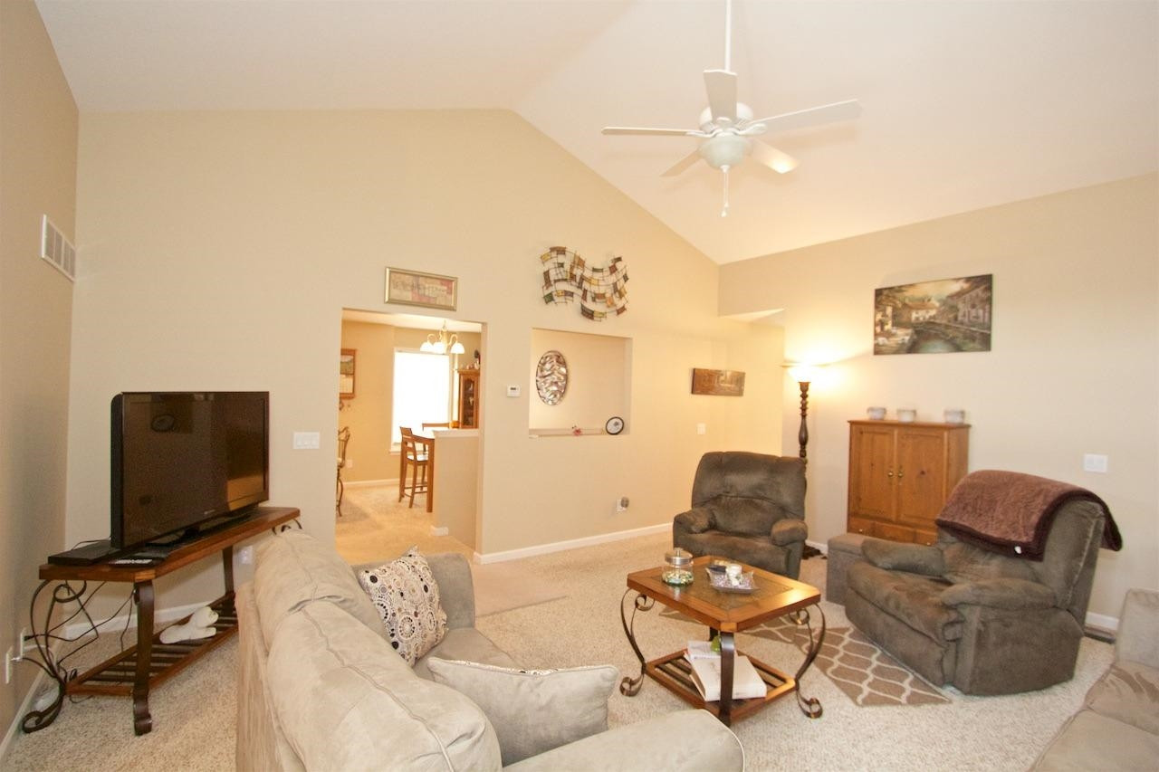 669 Ridge Lane Tecumseh, MI 49286 - Photo 4 of 10 Photo 4