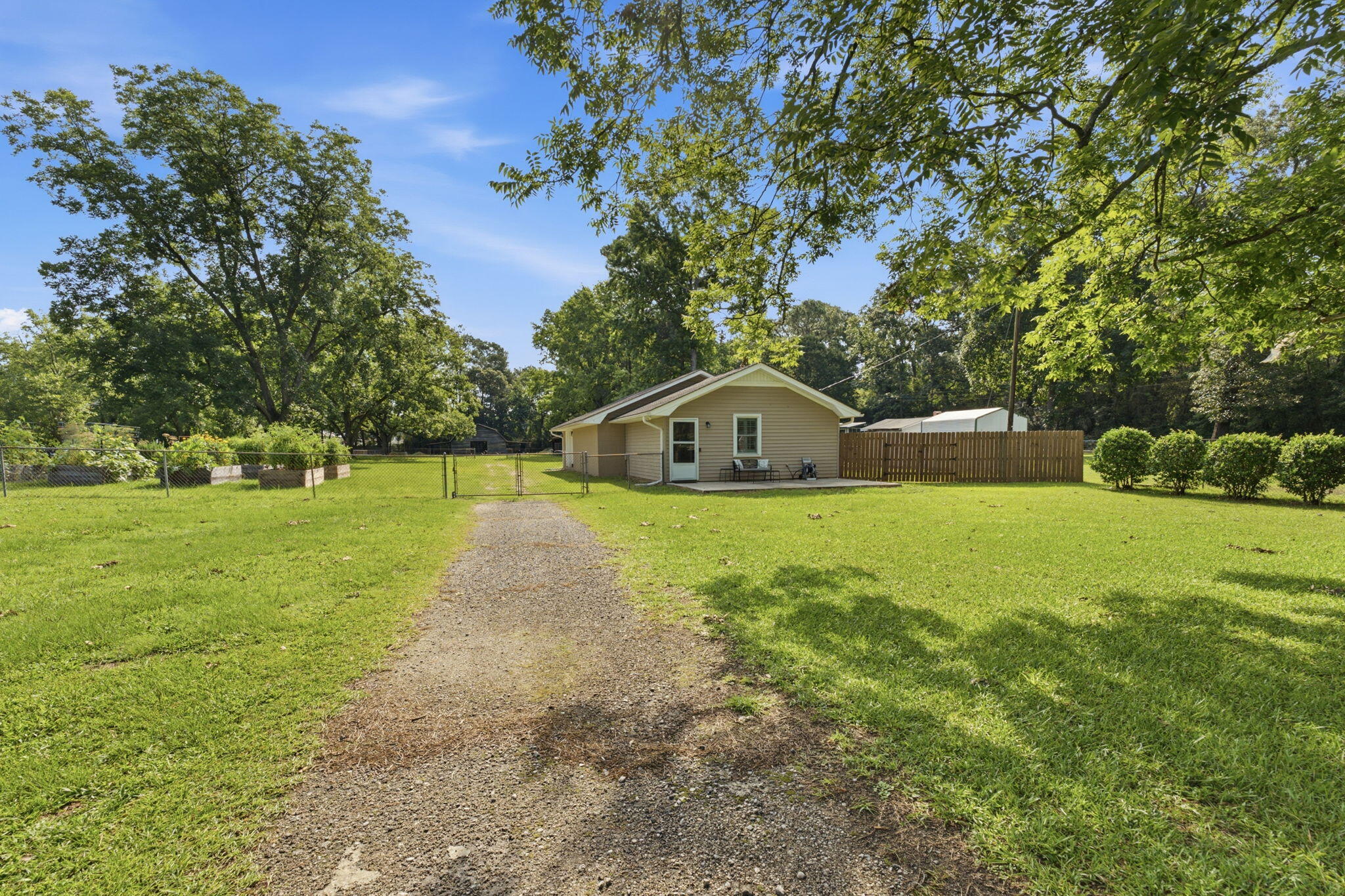 2045 Cains Mill Road Sumter, SC 29154 - Photo 61 of 83 Mancave/ She-Shed plus workshop