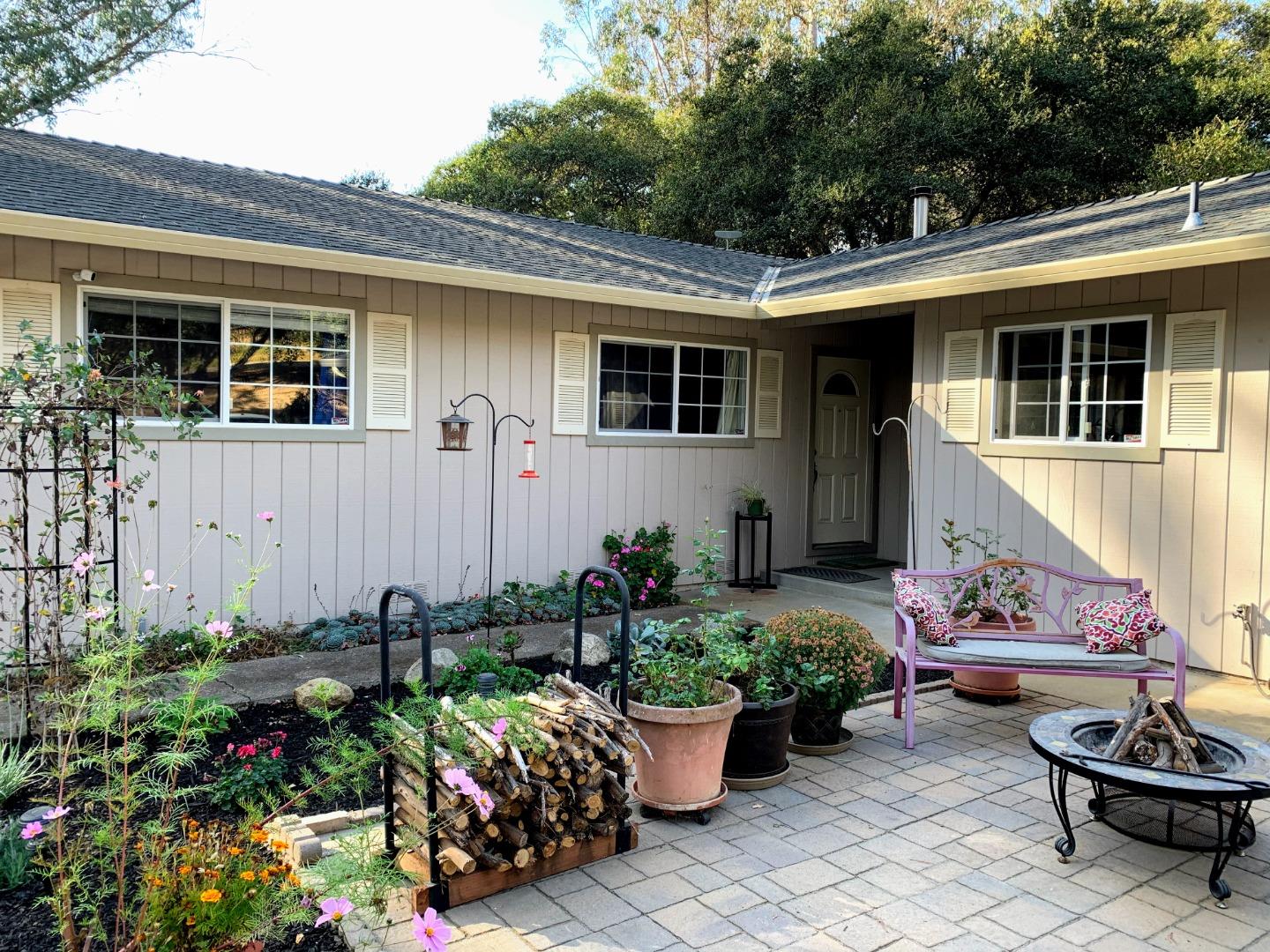 711 Paradise Road Prunedale, CA 93907 - Photo 3 of 24 Gallery Image 3