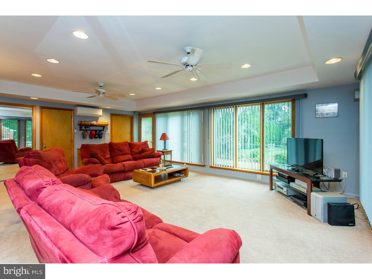 619 Croyden Road Cheltenham, PA 19012 - Photo 12 of 25 Family Room