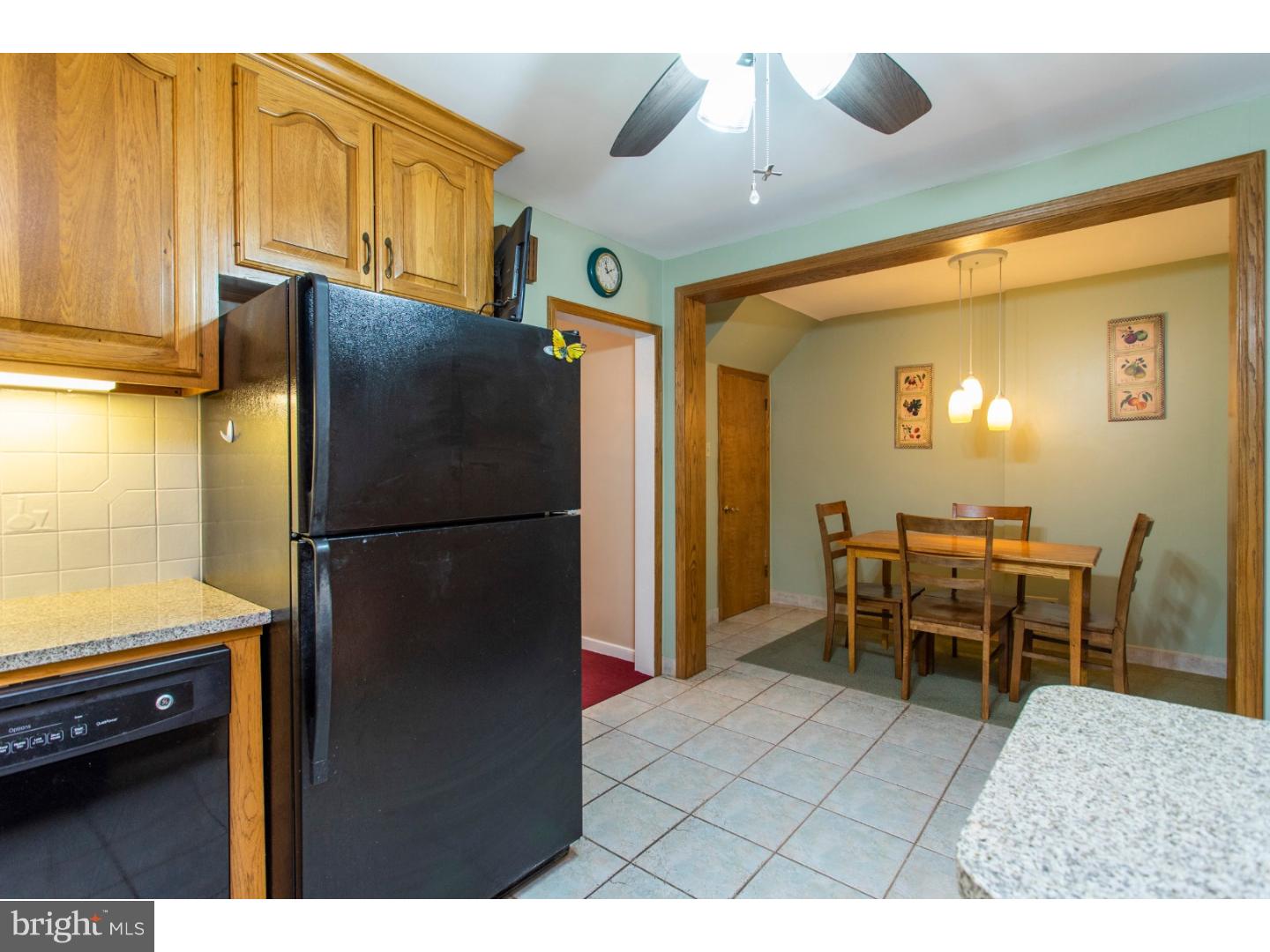 619 Croyden Road Cheltenham, PA 19012 - Photo 8 of 25 Kitchen