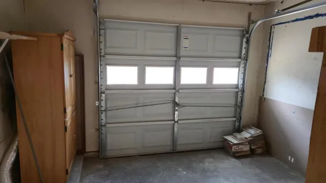 a view of a closet area