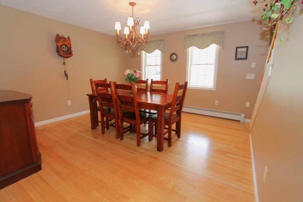 12 Wamsutta Ridge Road Charlton, MA 01507 - Photo 4 of 29 Gallery Image 4