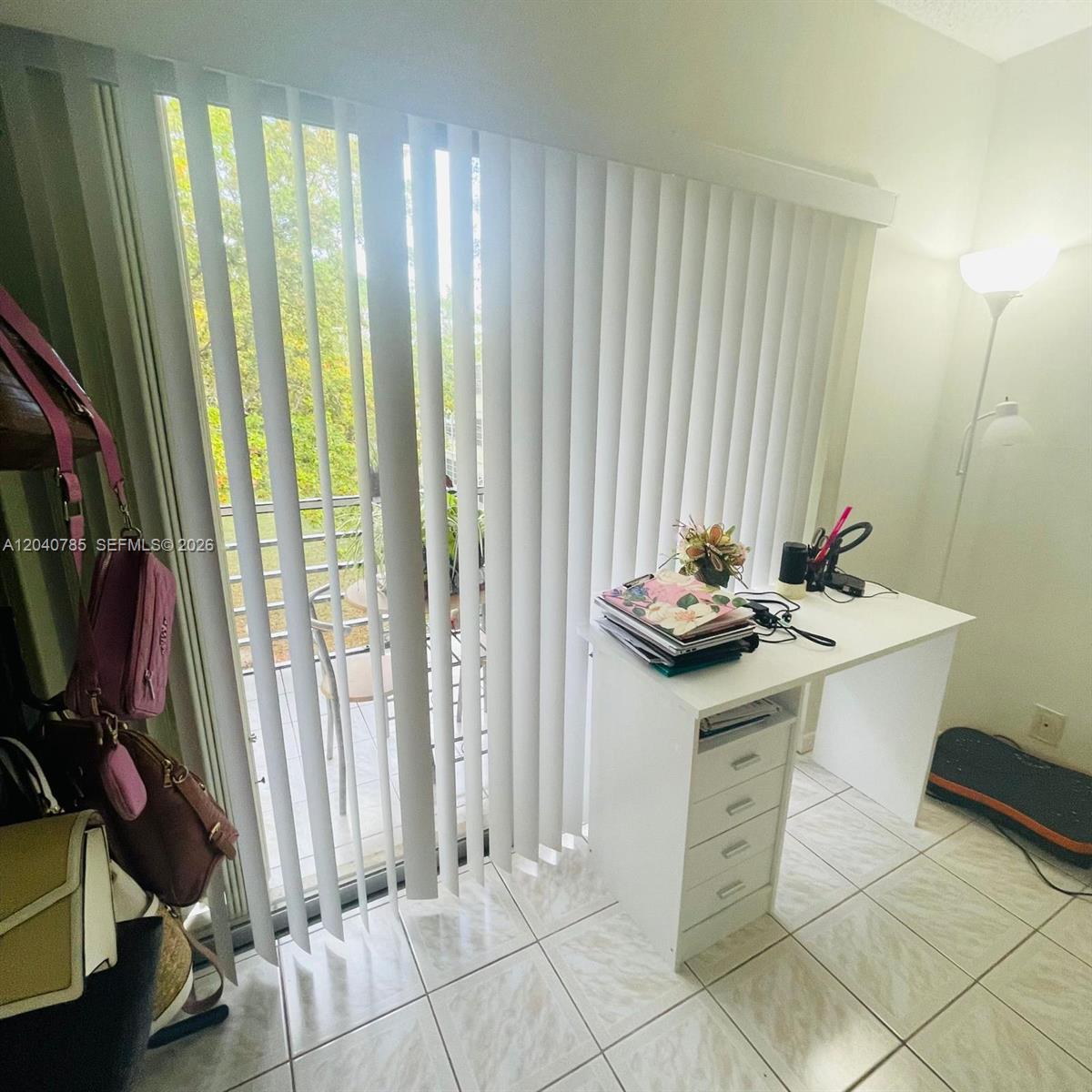 301 Cambridge Road, Unit 306 Hollywood, FL 33024 - Photo 9 of 16 Bedroom window