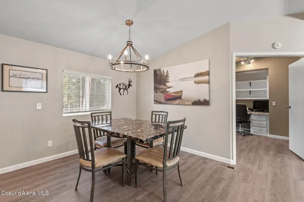 $588,700 | 33 Torrens Trail, Spirit Lake, ID 83869