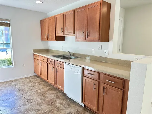 $1,900 | 5113 Dominica Drive, Kissimmee, FL 34746
