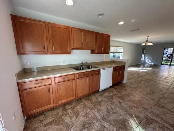 $1,900 | 5113 Dominica Drive, Kissimmee, FL 34746