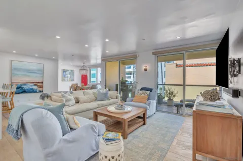 $3,195,000 | 202 Coast Boulevard, Unit 8, La Jolla, CA 92037