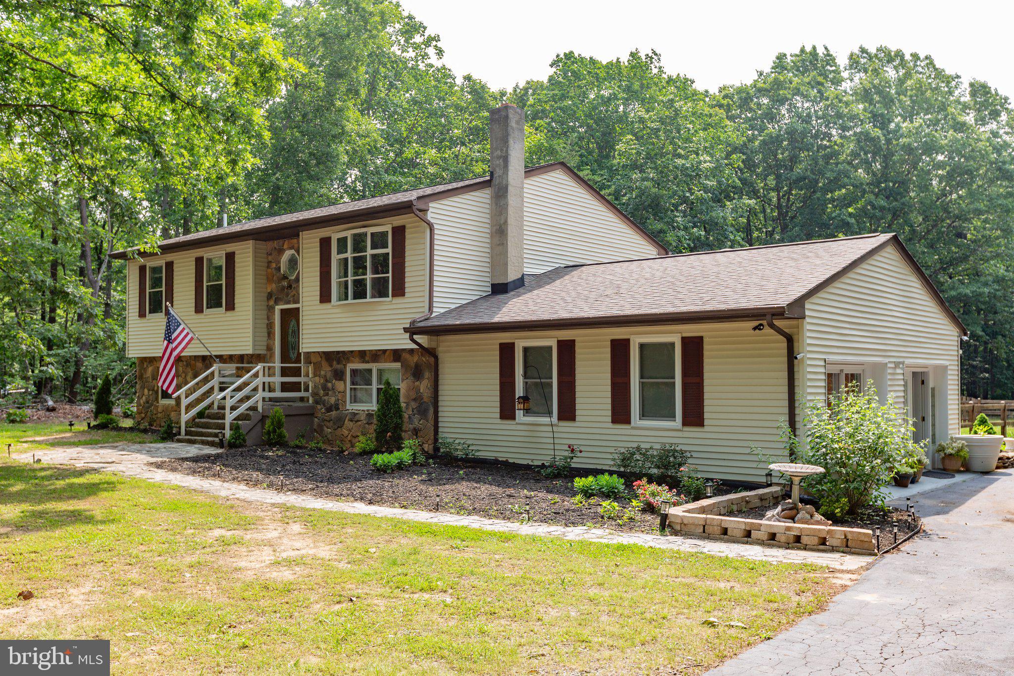 11428 Orange Plank Road Locust Grove, VA 22508 - Photo 2 of 63 2700 sq ft of Living Space