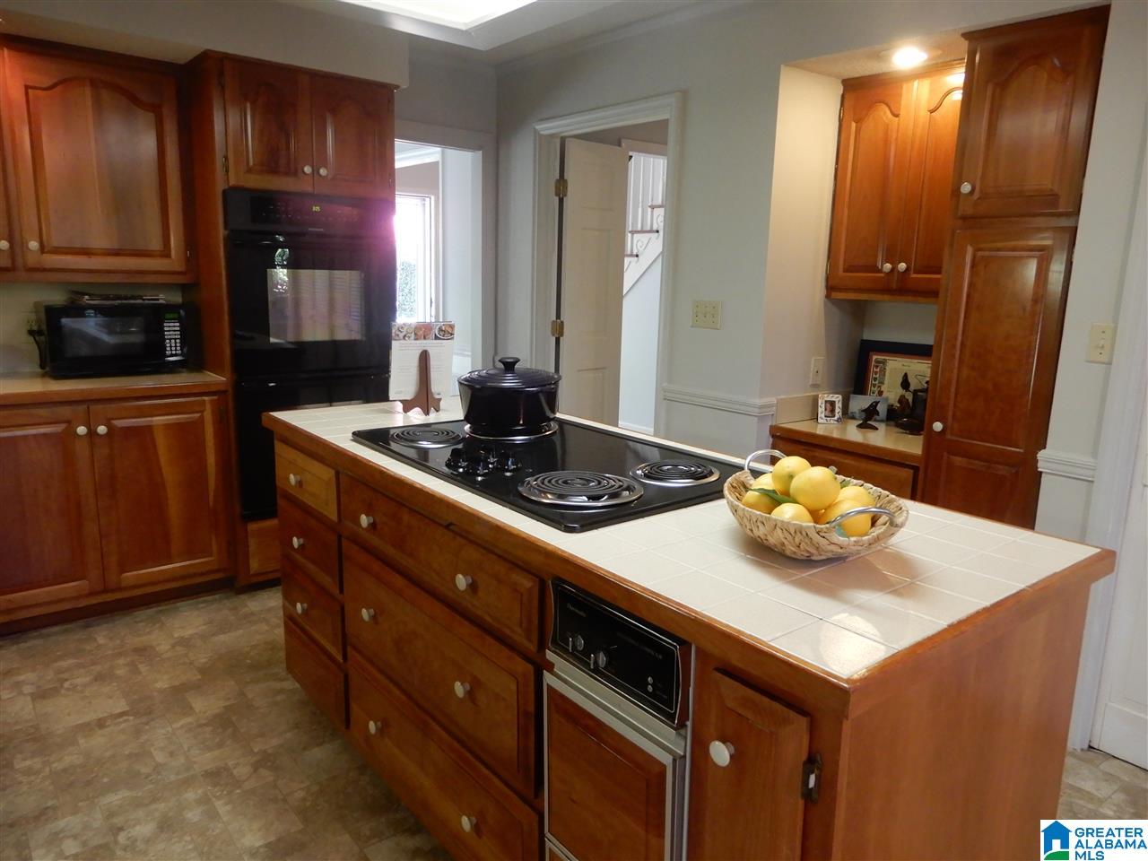 105 Acton Road Birmingham, AL 35243 - Photo 19 of 41
