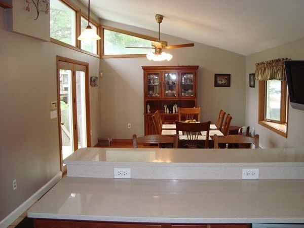 25 Pinewood Road Wilmington, MA 01887 - Photo 5 of 24 Gallery Image 5
