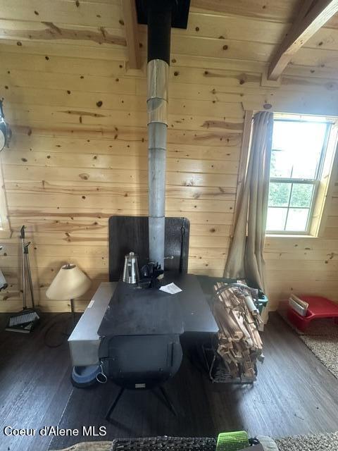 572 Foote Road Desmet, ID 83824 - Photo 19 of 38 Newer Wood Stove