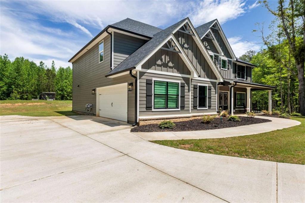 415 Paynes Lake Road Carrollton, GA 30116 - Photo 4 of 42