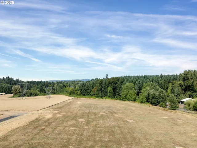 $1,895,000 | 4577 Southwest Monarch Lane, Wilsonville, OR 97070