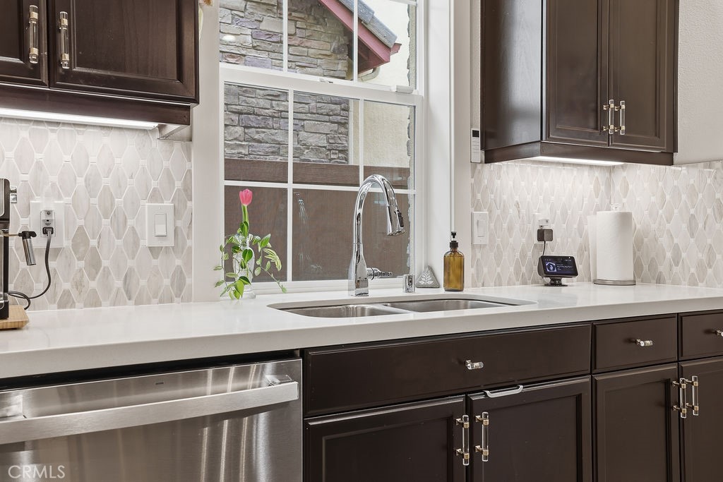 1616 Range Road Oxnard, CA 93036 - Photo 17 of 70