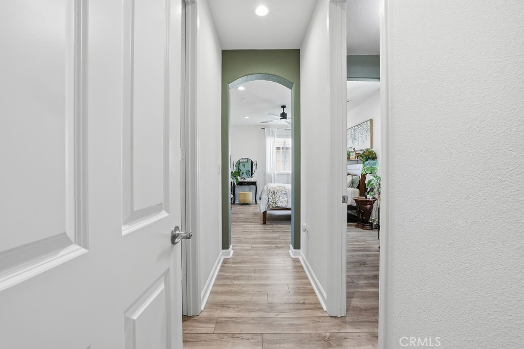 1616 Range Road Oxnard, CA 93036 - Photo 31 of 70 Primary Bedroom Hallway with walk-in closet