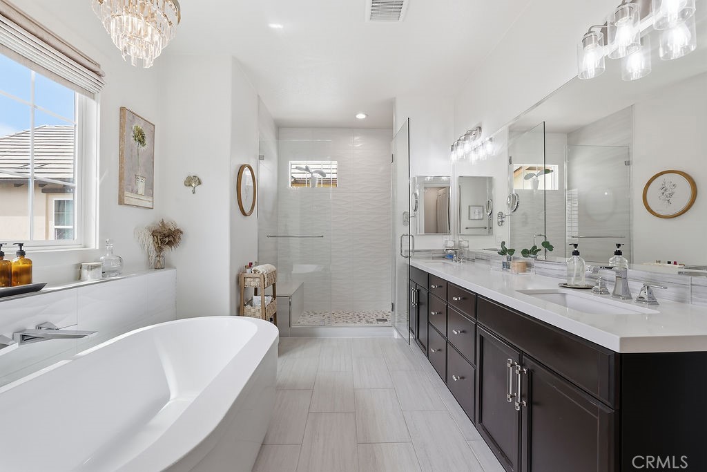 1616 Range Road Oxnard, CA 93036 - Photo 34 of 70 Primary Suite Bathroom with a Spa like vibe