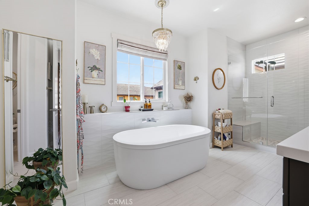 1616 Range Road Oxnard, CA 93036 - Photo 35 of 70 Freestanding Soaker Tub