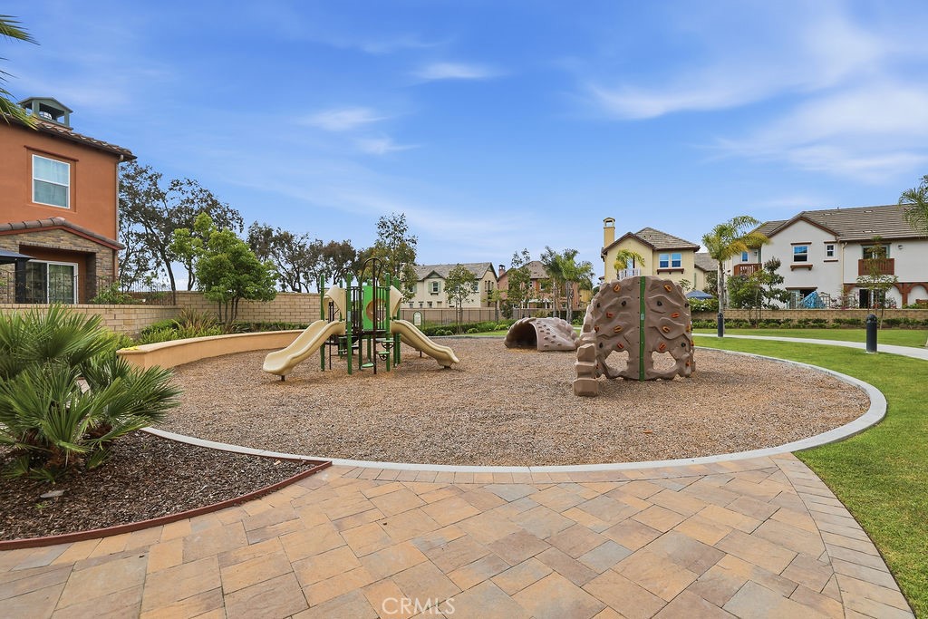 1616 Range Road Oxnard, CA 93036 - Photo 58 of 70 Playground Area