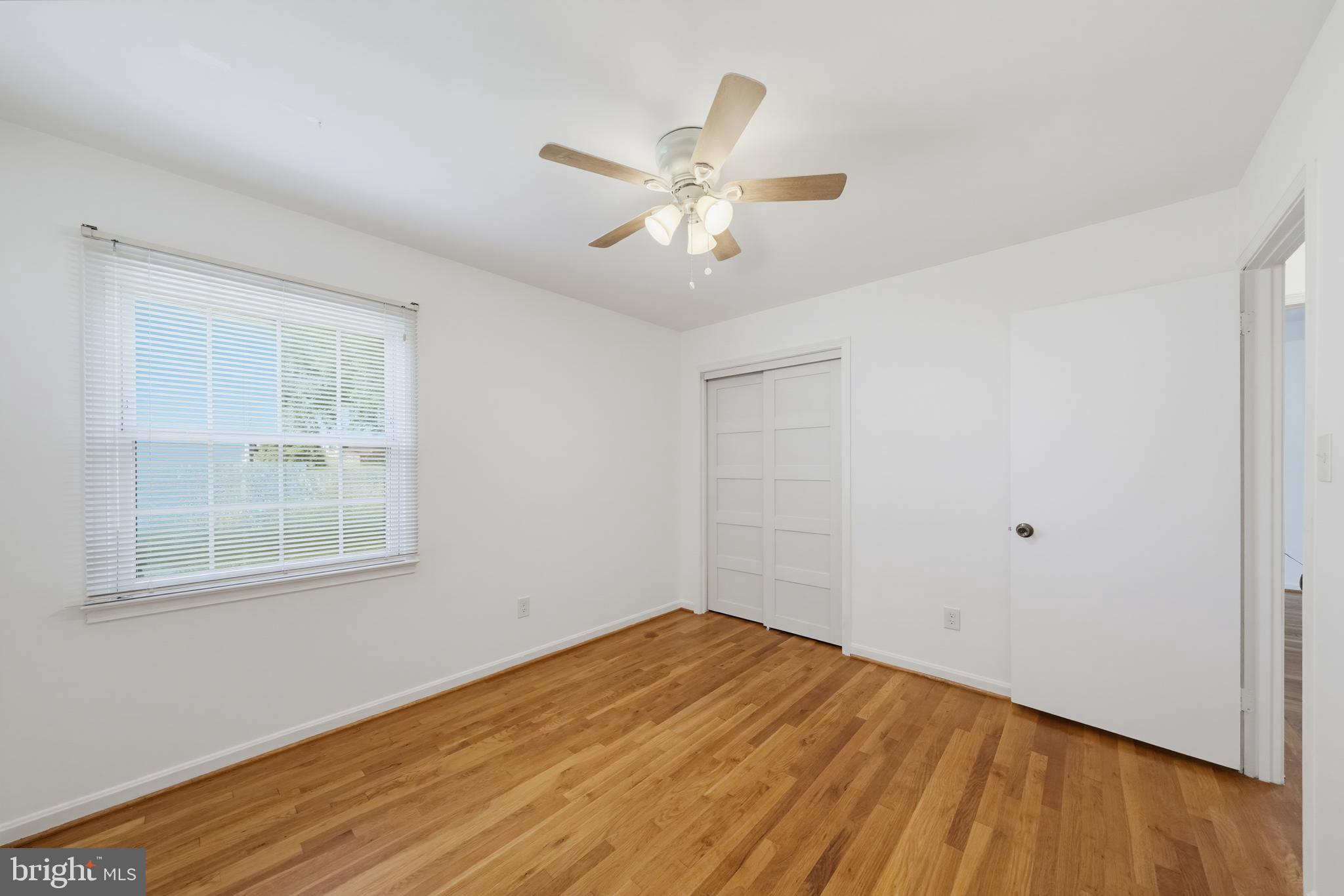 16818 Briardale Road Rockville, MD 20855 - Photo 29 of 45