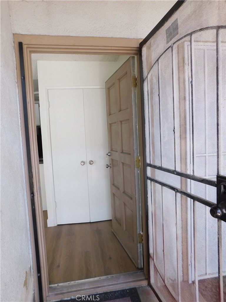2521 West Sunflower Avenue, Unit R1 Santa Ana, CA 92704 - Photo 23 of 38 Welcome Home