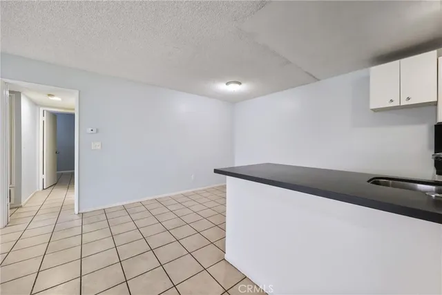 $470,000 | 2521 West Sunflower Avenue, Unit R1, Santa Ana, CA 92704