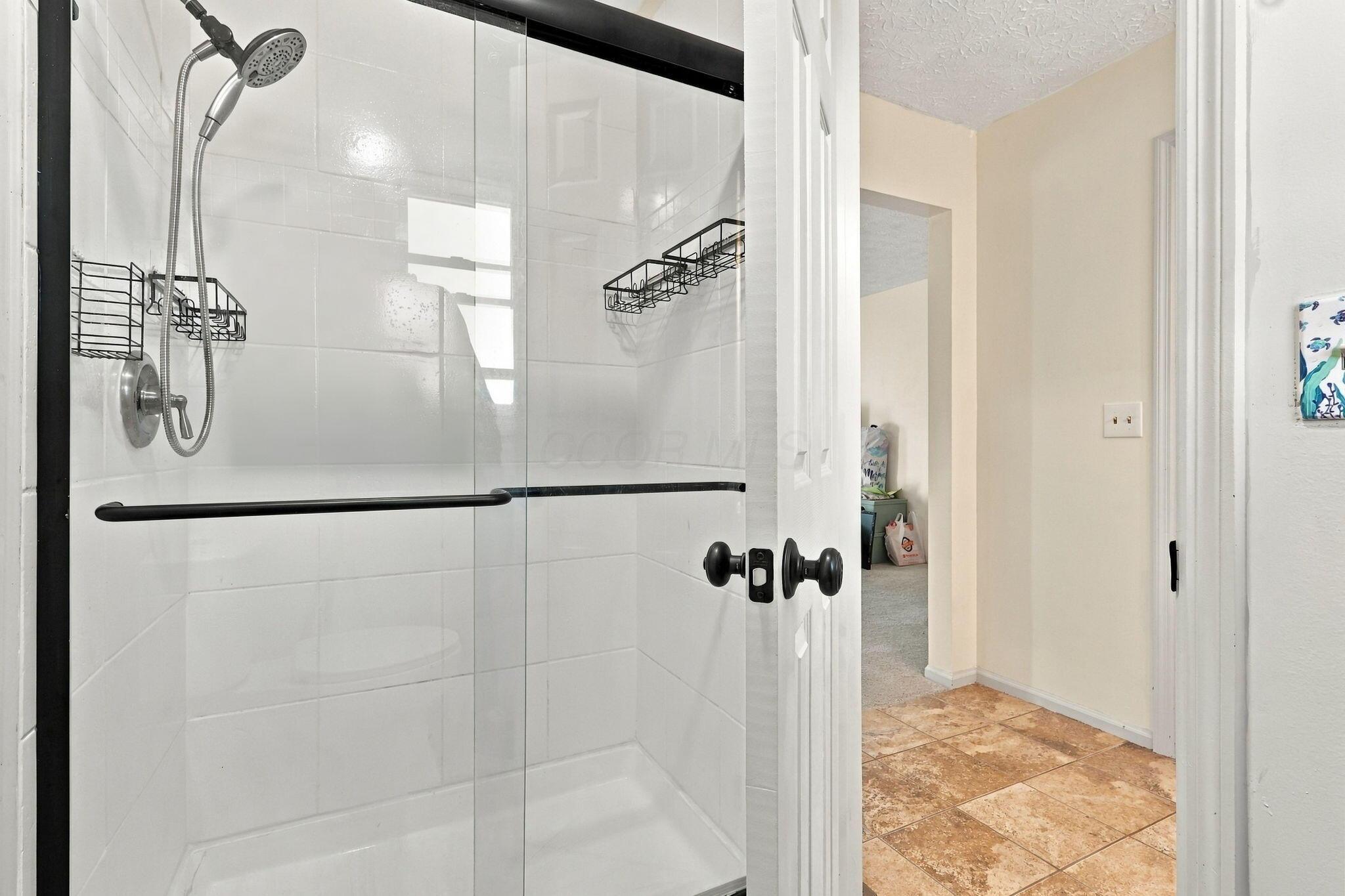 609 Grist Run Road Westerville, OH 43082 - Photo 22 of 39 Owner's Bathroom Shower