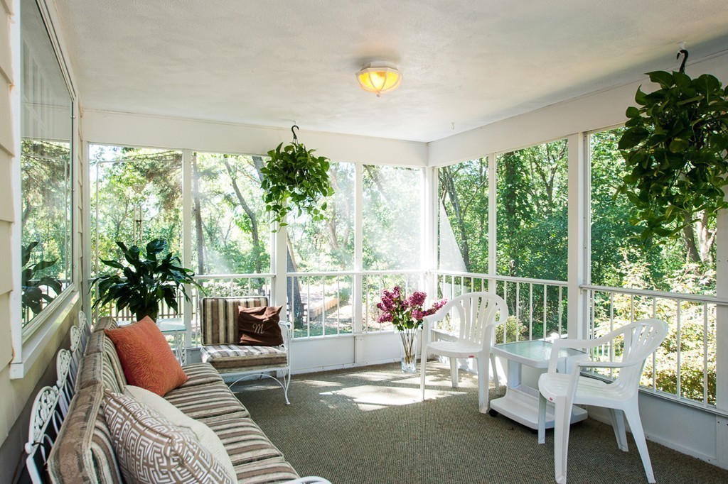 44 Circle Road Lexington, MA 02420 - Photo 21 of 29 Gallery Image 21