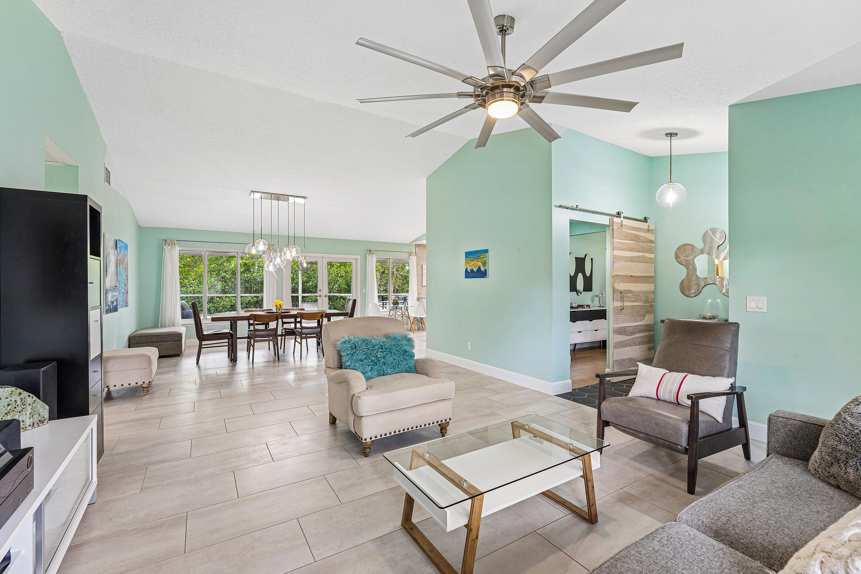 709 Warren Drive Jupiter, FL 33458 - Photo 15 of 57 013-709WarrenDrive-Jupiter-FL-33458-FULL