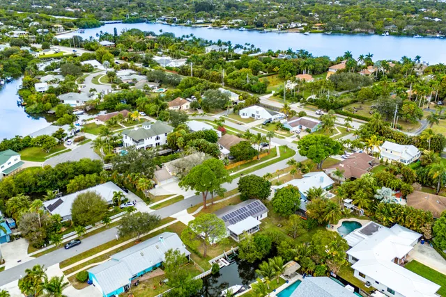$1,000,000 | 709 Warren Drive, Jupiter, FL 33458