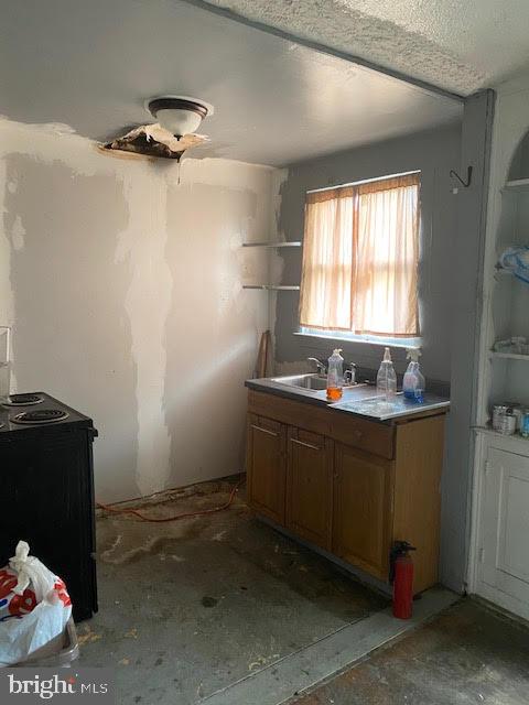 232 Springton Road Upper Darby, PA 19082 - Photo 5 of 13