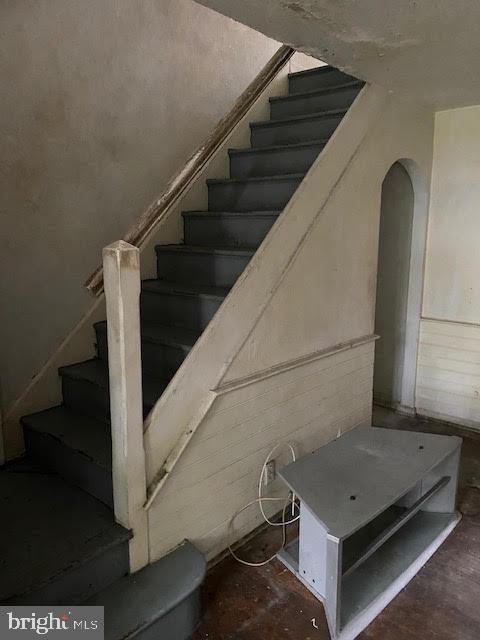 232 Springton Road Upper Darby, PA 19082 - Photo 6 of 13