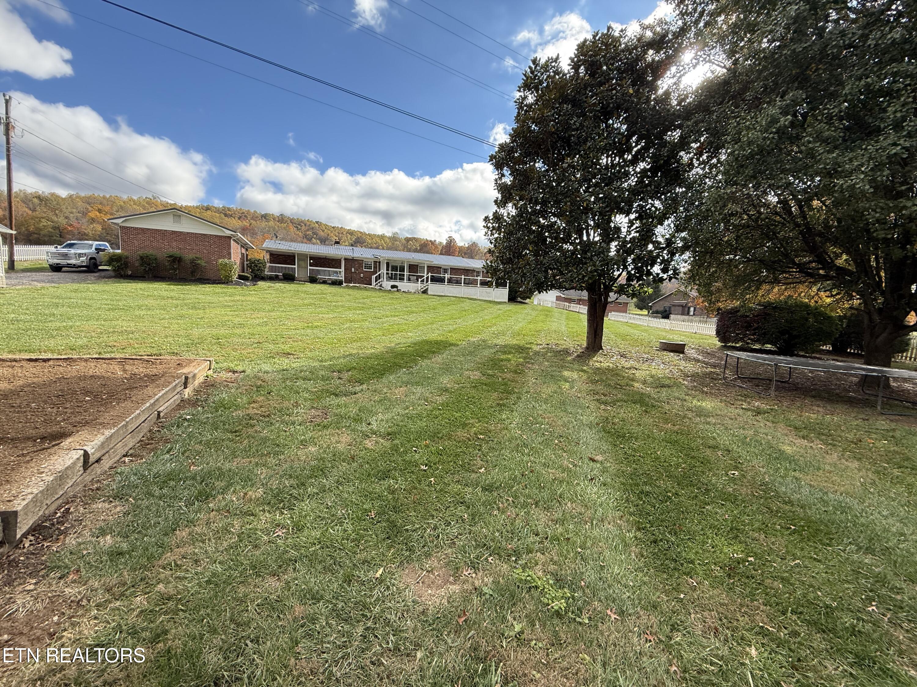 20201 Wilderness Road Rose Hill, VA 24281 - Photo 18 of 47 IMG_2294