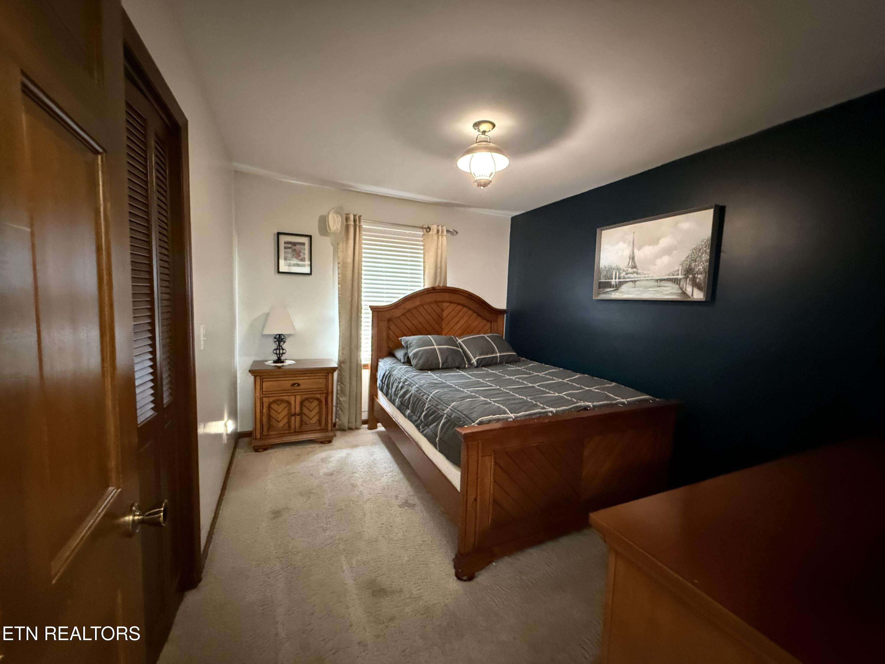 20201 Wilderness Road Rose Hill, VA 24281 - Photo 31 of 47 IMG_2274