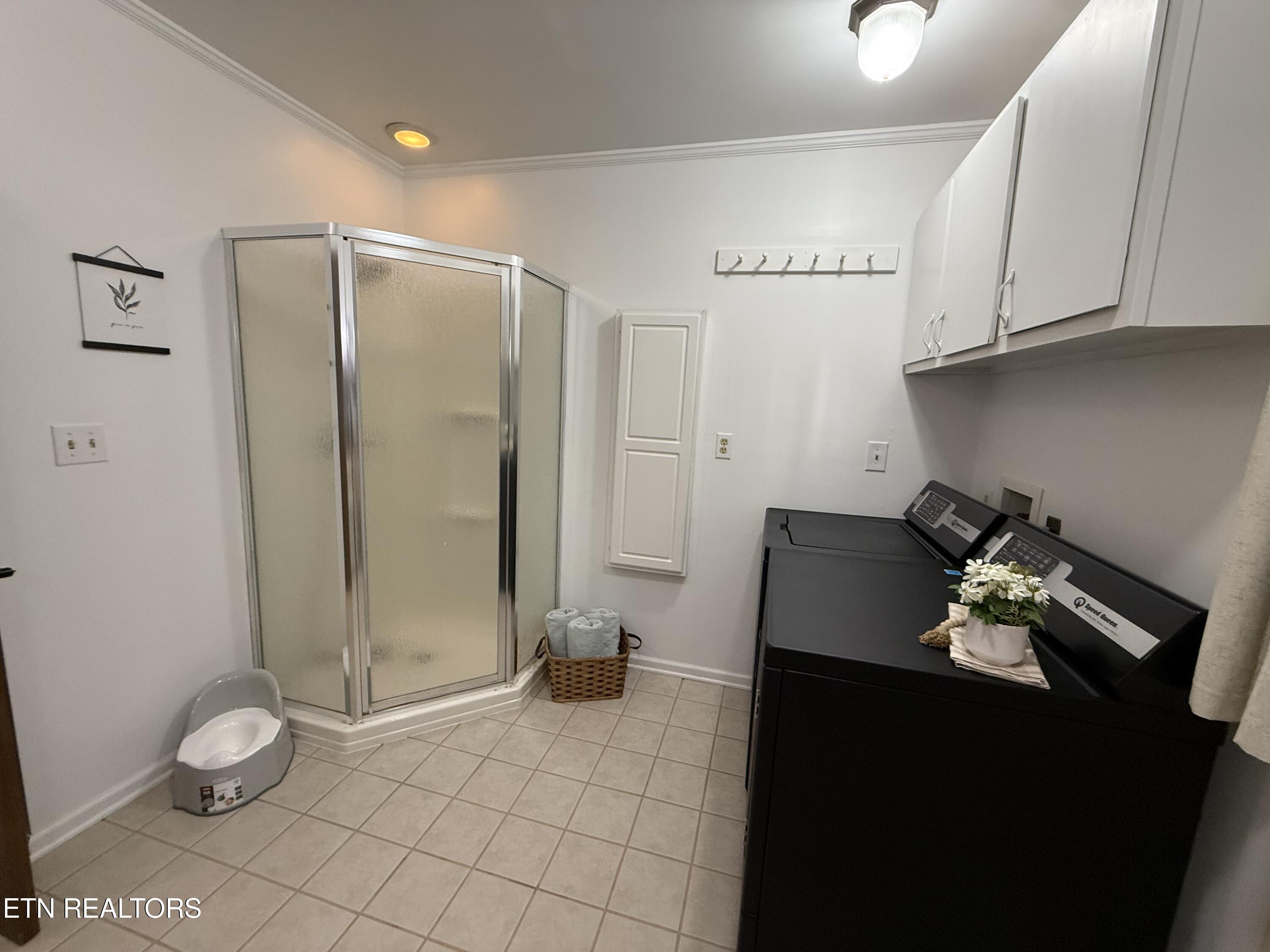 20201 Wilderness Road Rose Hill, VA 24281 - Photo 33 of 47 IMG_2276