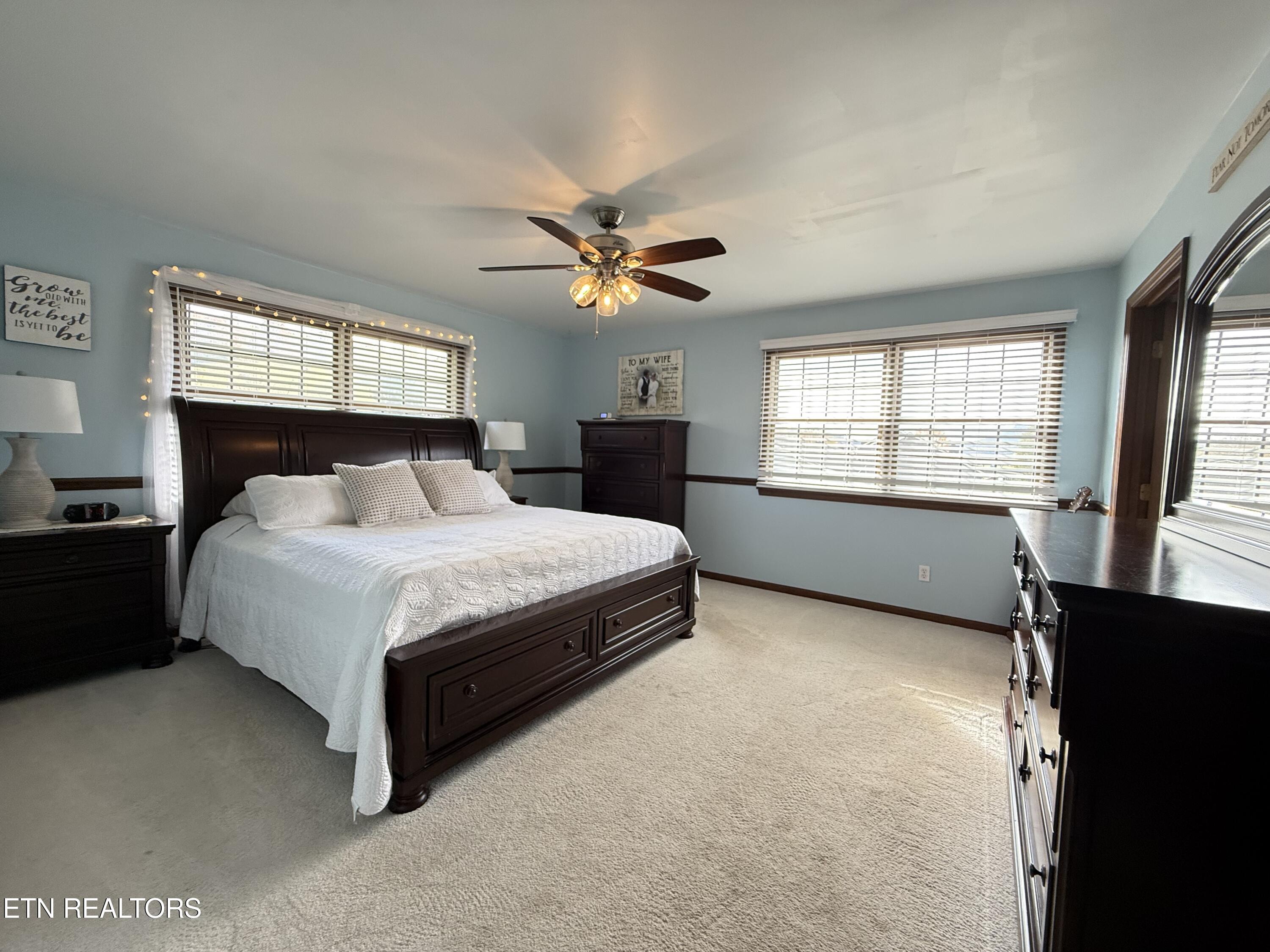 20201 Wilderness Road Rose Hill, VA 24281 - Photo 37 of 47 IMG_2285