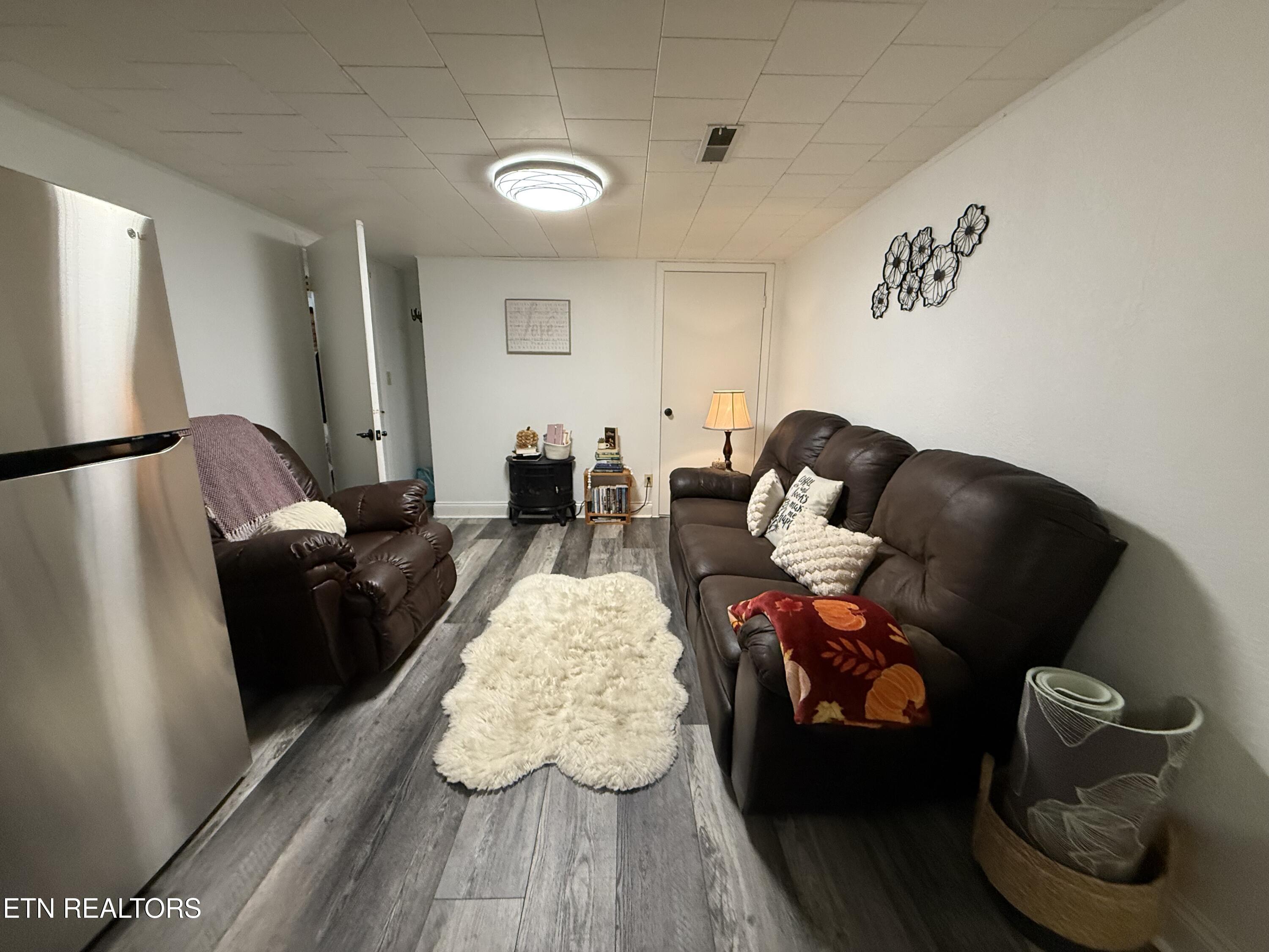 20201 Wilderness Road Rose Hill, VA 24281 - Photo 45 of 47 IMG_2243