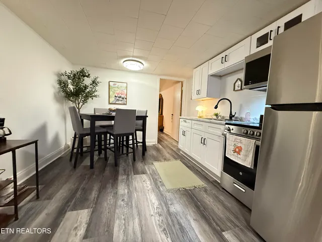 $335,000 | 20201 Wilderness Road, Rose Hill, VA 24281