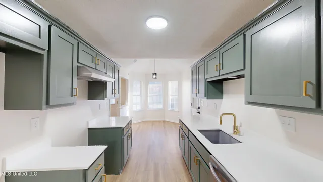 $310,000 | 9081 Lakeside Drive, Olive Branch, MS 38654